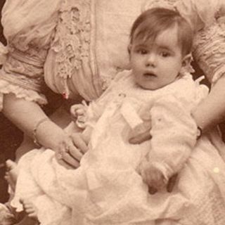 Joan Grant as a child, 1908 or 9