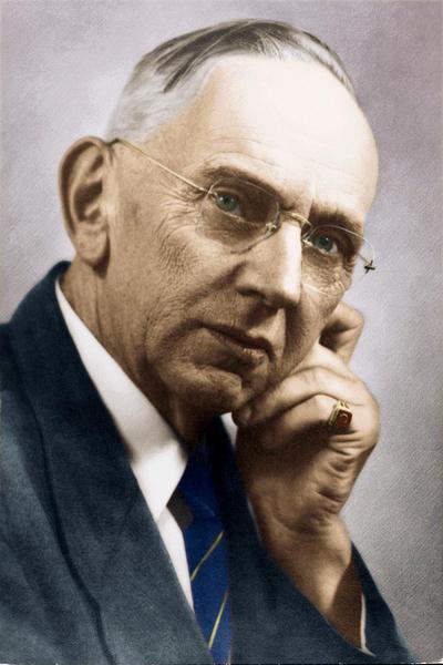 Handcolored portrait of Edgar Cayce.