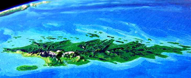 The temperate island of Carheddin, east of Roland (horizon, upper left), on Lyr, a model of a huge sea-world. Click to enlarge.