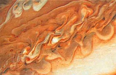 Laminar flow on Jupiter; wake of the Red Spot